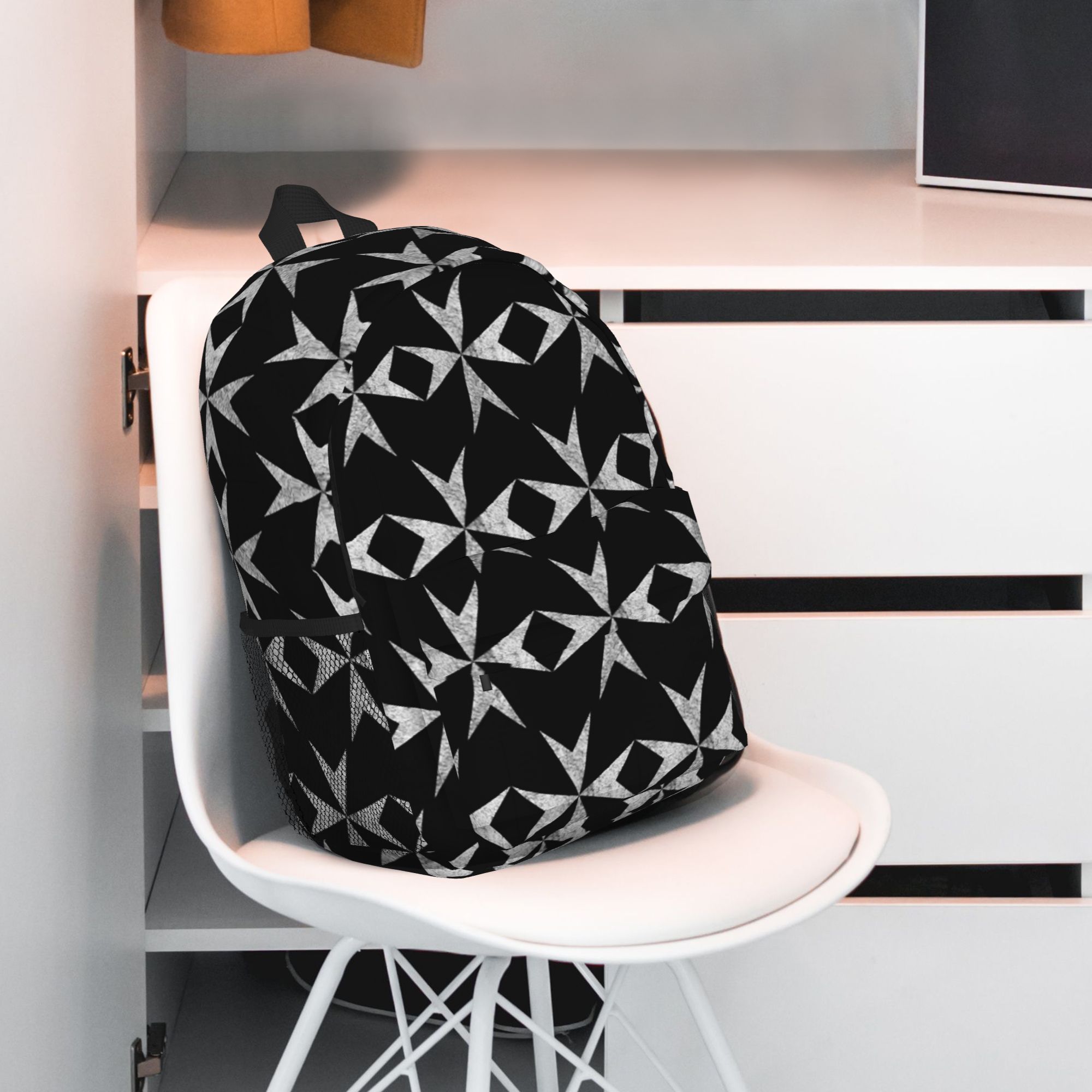 Mochila Maltese Cross Knights  - Women Bags Malta avaliação e preço